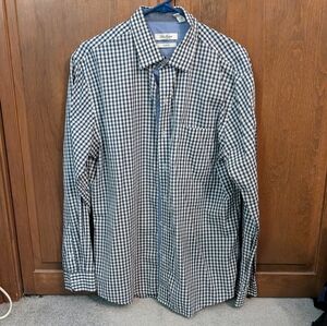 Van Heusen Navy and White Long Sleeve Button Down Shirt
